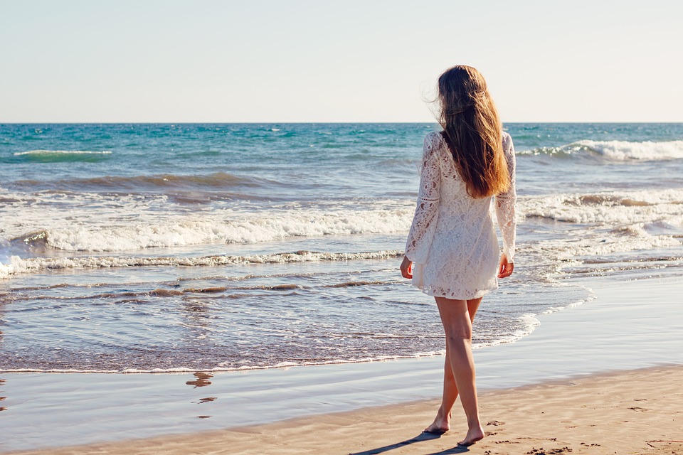 Quel style de robe porter quand on est petite ?