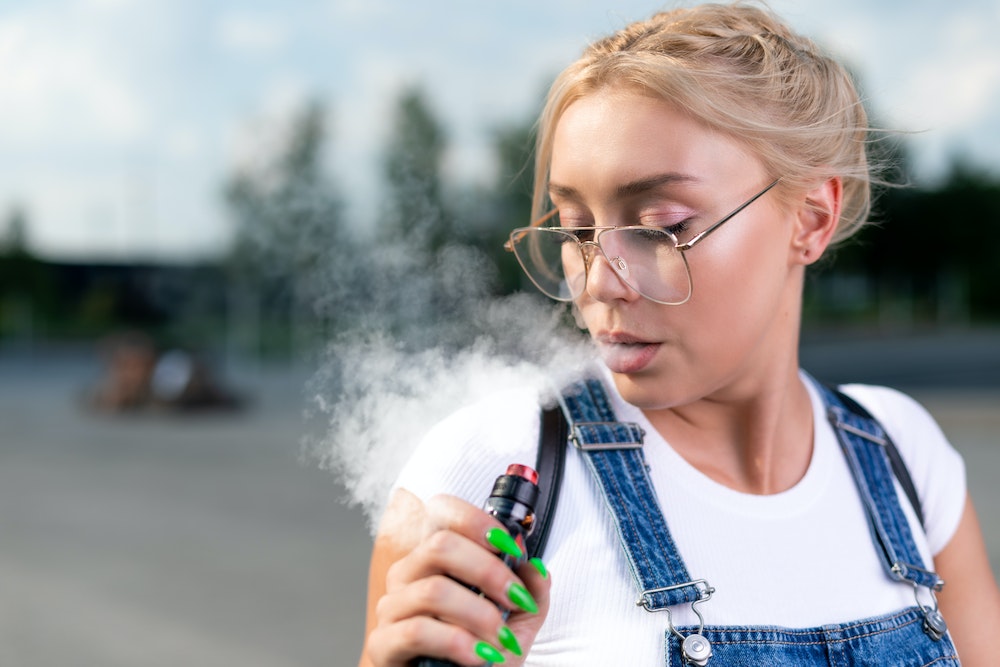 Cigarette électronique Puff : les défis à relever face aux régulations et aux restrictions légales