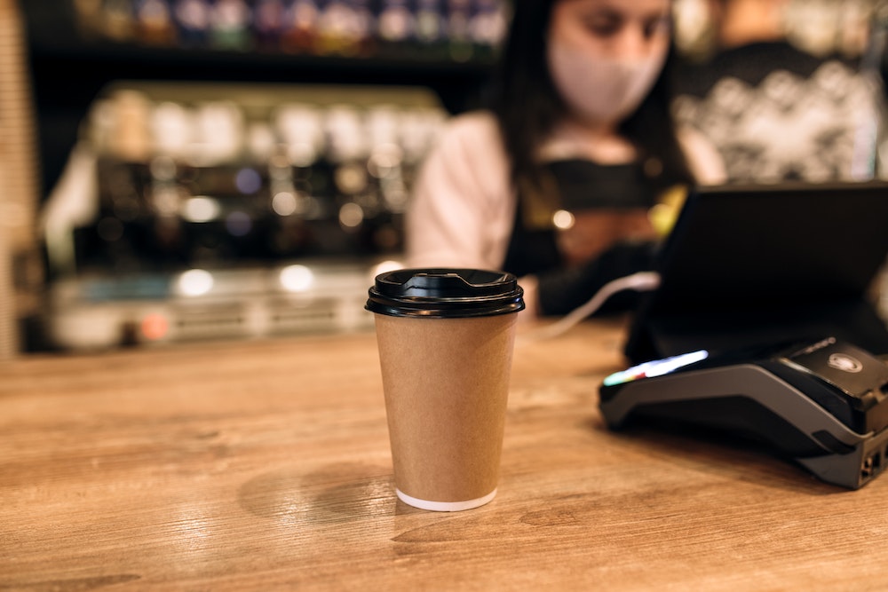 Transfert sur mug : comment choisir le papier idéal pour un résultat impeccable ?
