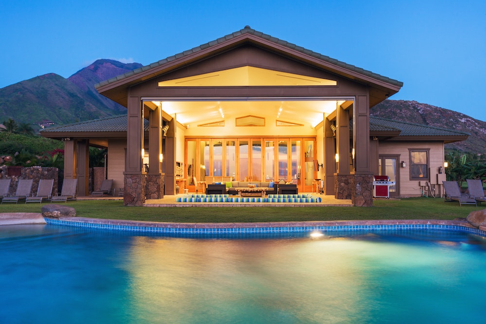 Devenir Millionnaire en Investissant dans l'Immobilier: Les Secrets des Stars!