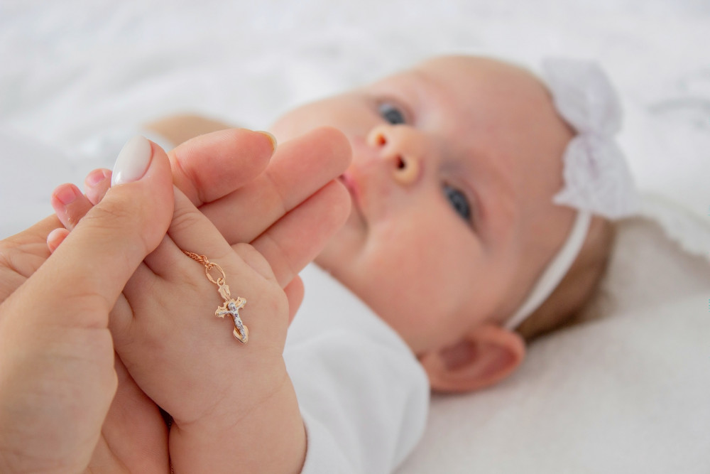 Organiser un baptême pour son enfant : les clés d'une célébration réussie