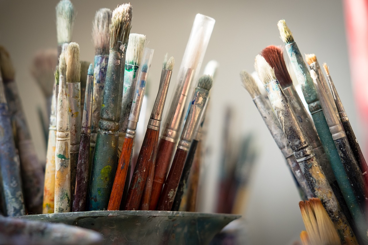 Comment enlever peinture sur vêtement avant de vendre votre bien
